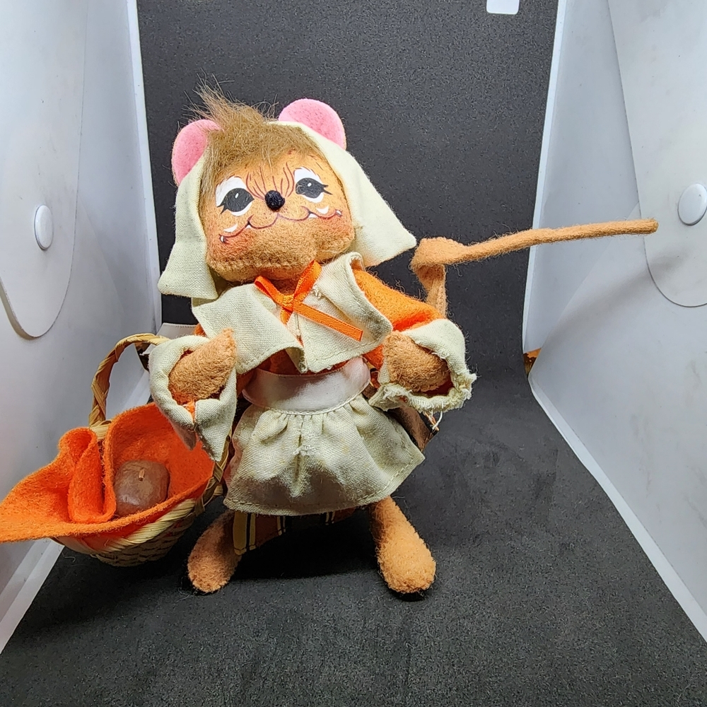 Annalee Pilgrim Mice - Picture 10 of 16